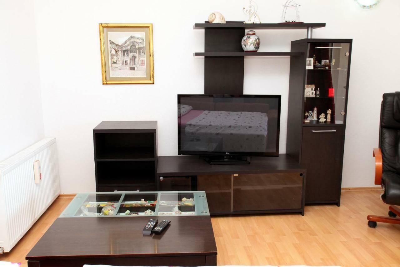 Apartman Dinka Trogir Exterior photo